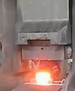 1766463702147831.gif 模鍛.gif